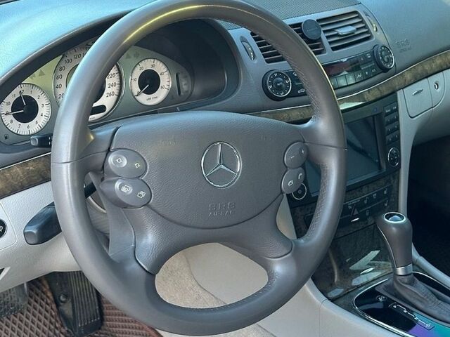 Синій Мерседес Е-Клас, об'ємом двигуна 3 л та пробігом 357 тис. км за 6999 $, фото 25 на Automoto.ua