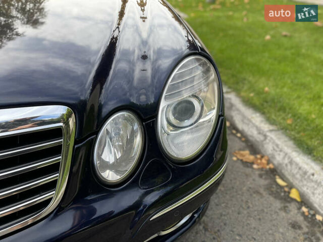 Синий Мерседес Е-Класс, объемом двигателя 3 л и пробегом 306 тыс. км за 8600 $, фото 12 на Automoto.ua