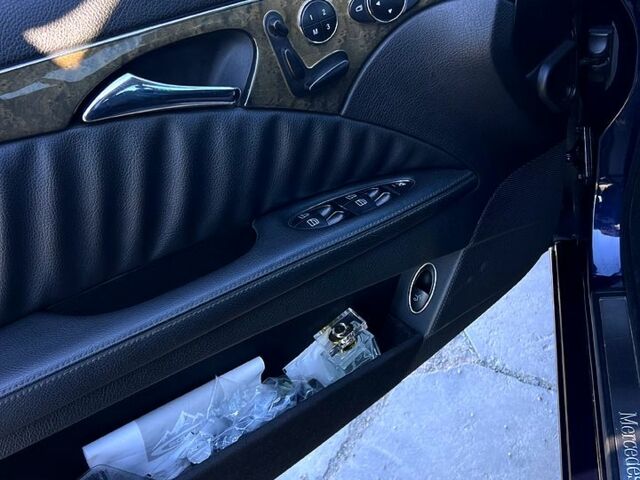 Синій Мерседес Е-Клас, об'ємом двигуна 3 л та пробігом 301 тис. км за 9800 $, фото 6 на Automoto.ua