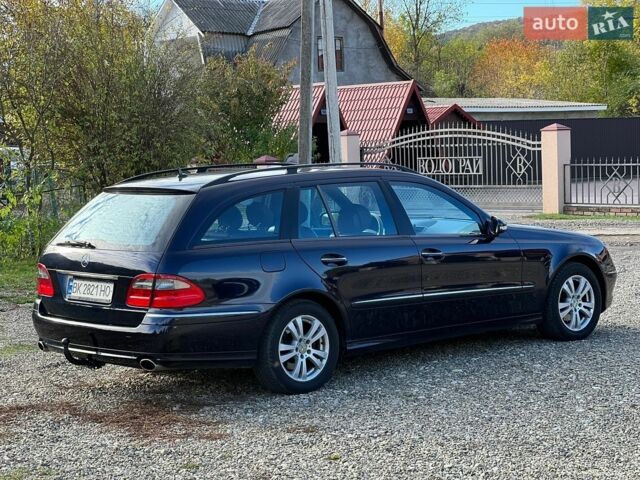 Синій Мерседес Е-Клас, об'ємом двигуна 3 л та пробігом 261 тис. км за 7900 $, фото 10 на Automoto.ua