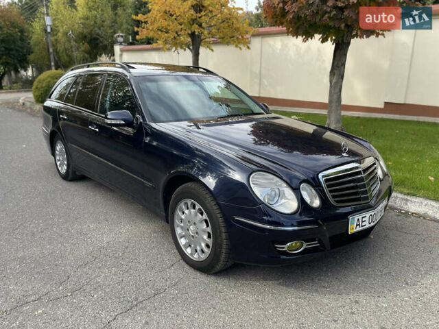 Синий Мерседес Е-Класс, объемом двигателя 3 л и пробегом 306 тыс. км за 8600 $, фото 8 на Automoto.ua