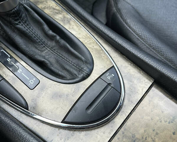 Синий Мерседес Е-Класс, объемом двигателя 3 л и пробегом 306 тыс. км за 8600 $, фото 25 на Automoto.ua