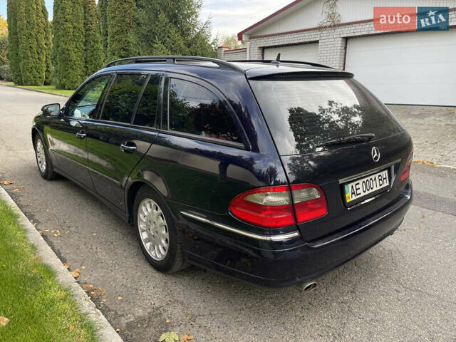 Синий Мерседес Е-Класс, объемом двигателя 3 л и пробегом 306 тыс. км за 8600 $, фото 4 на Automoto.ua