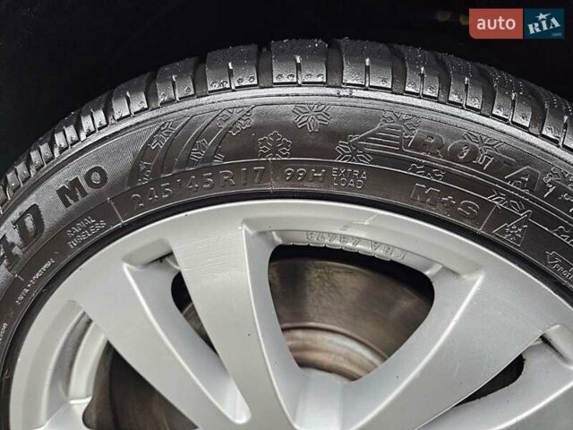 Мерседес Е-Клас 2012 у Львові на Automoto.ua Синій Мерседес Е-Клас, об'ємом двигуна 2.2 л та пробігом 350 тис. км за 14999 $, фото 25 на Automoto.ua