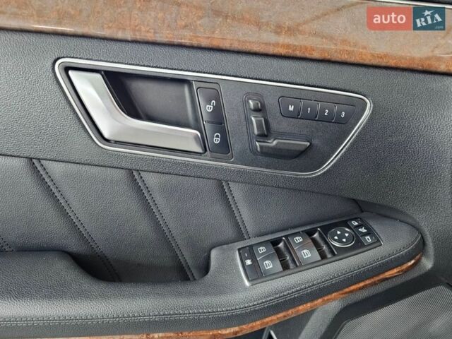 Синій Мерседес Е-Клас, об'ємом двигуна 2.14 л та пробігом 350 тис. км за 11999 $, фото 10 на Automoto.ua