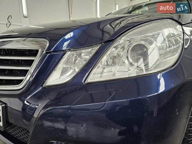 Мерседес Е-Клас 2012 у Львові на Automoto.ua Синій Мерседес Е-Клас, об'ємом двигуна 2.2 л та пробігом 350 тис. км за 14999 $, фото 3 на Automoto.ua