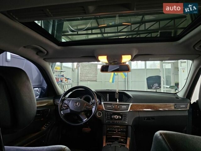 Синій Мерседес Е-Клас, об'ємом двигуна 2.14 л та пробігом 350 тис. км за 11999 $, фото 16 на Automoto.ua