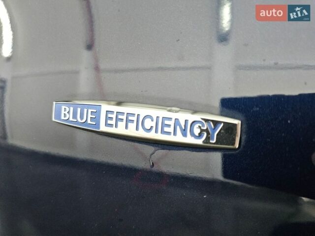 Синій Мерседес Е-Клас, об'ємом двигуна 2.14 л та пробігом 350 тис. км за 11999 $, фото 18 на Automoto.ua