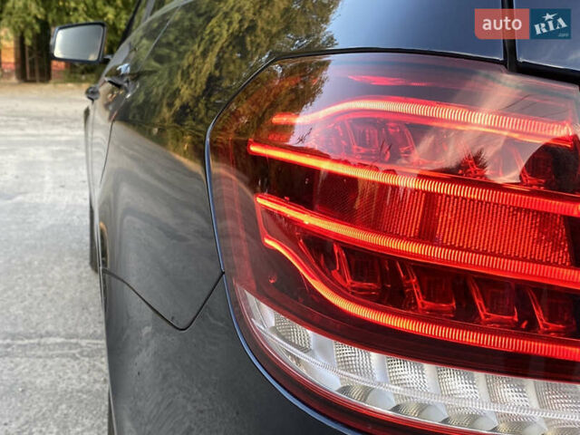 Синий Мерседес Е-Класс, объемом двигателя 2.1 л и пробегом 245 тыс. км за 18500 $, фото 8 на Automoto.ua