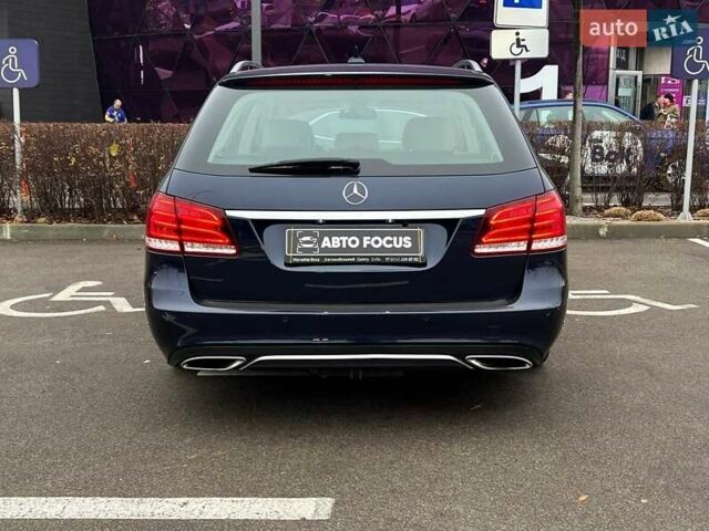 Синий Мерседес Е-Класс, объемом двигателя 2.14 л и пробегом 197 тыс. км за 16990 $, фото 5 на Automoto.ua