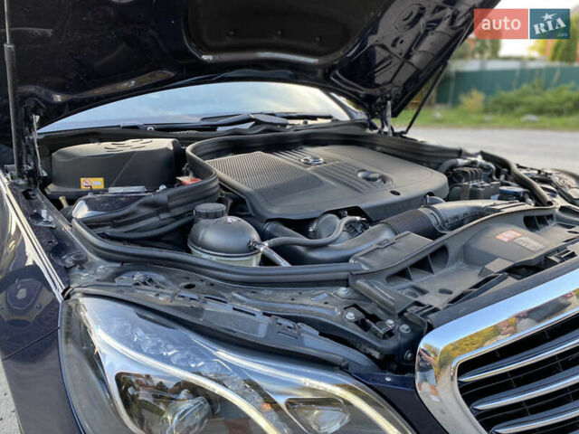 Синий Мерседес Е-Класс, объемом двигателя 2.1 л и пробегом 245 тыс. км за 18500 $, фото 36 на Automoto.ua