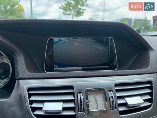 Синий Мерседес Е-Класс, объемом двигателя 2.14 л и пробегом 197 тыс. км за 17990 $, фото 24 на Automoto.ua