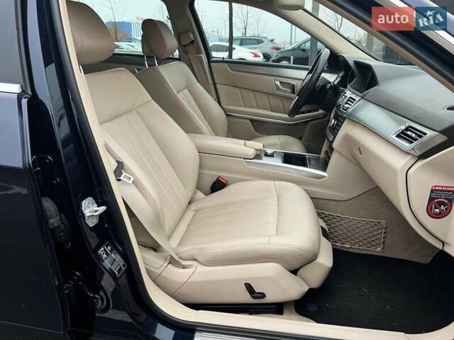 Синий Мерседес Е-Класс, объемом двигателя 2.14 л и пробегом 197 тыс. км за 16990 $, фото 10 на Automoto.ua