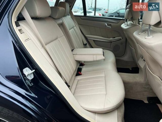 Синий Мерседес Е-Класс, объемом двигателя 2.14 л и пробегом 197 тыс. км за 16990 $, фото 9 на Automoto.ua