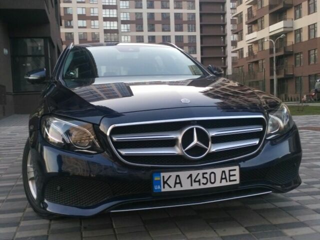 Синий Мерседес Е-Класс, объемом двигателя 2 л и пробегом 333 тыс. км за 17000 $, фото 11 на Automoto.ua