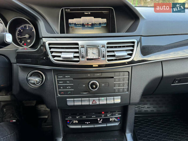 Синій Мерседес Е-Клас, об'ємом двигуна 2.2 л та пробігом 220 тис. км за 15700 $, фото 25 на Automoto.ua