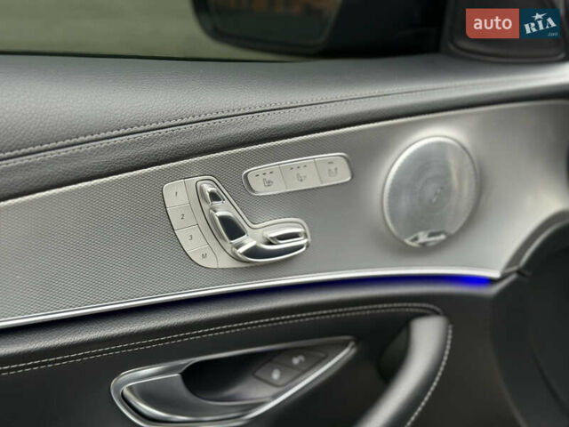 Синий Мерседес Е-Класс, объемом двигателя 1.95 л и пробегом 321 тыс. км за 19700 $, фото 41 на Automoto.ua