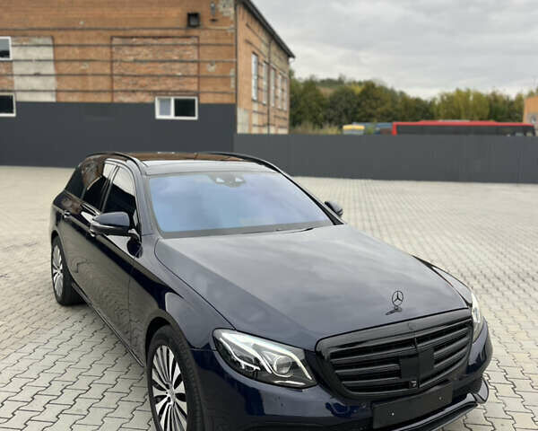 Синій Мерседес Е-Клас, об'ємом двигуна 2 л та пробігом 321 тис. км за 20999 $, фото 56 на Automoto.ua