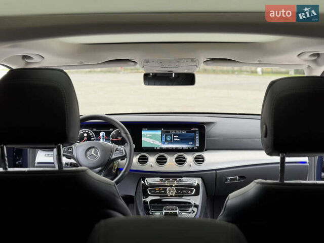 Синій Мерседес Е-Клас, об'ємом двигуна 2 л та пробігом 321 тис. км за 20999 $, фото 40 на Automoto.ua