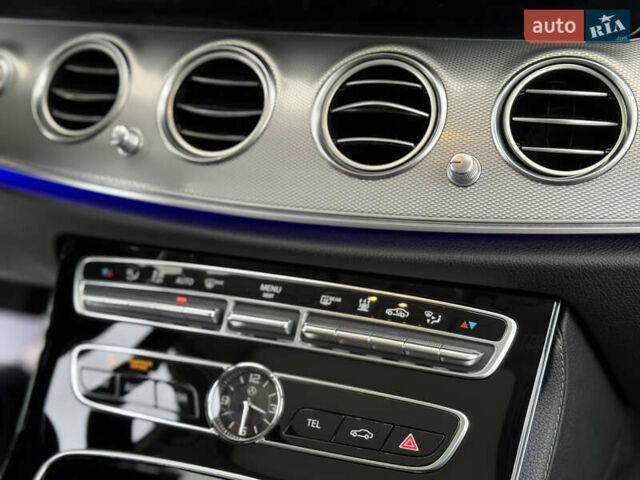 Синій Мерседес Е-Клас, об'ємом двигуна 2 л та пробігом 321 тис. км за 20999 $, фото 23 на Automoto.ua