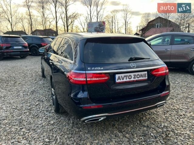 Синій Мерседес Е-Клас, об'ємом двигуна 1.95 л та пробігом 470 тис. км за 19999 $, фото 11 на Automoto.ua