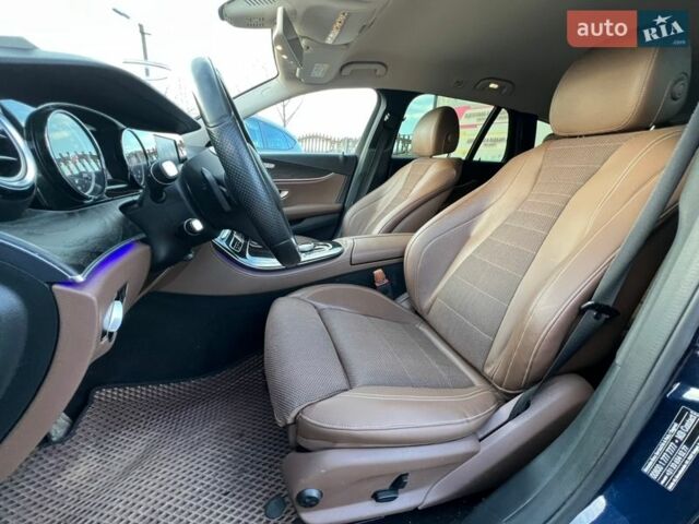 Синій Мерседес Е-Клас, об'ємом двигуна 1.95 л та пробігом 470 тис. км за 19999 $, фото 12 на Automoto.ua