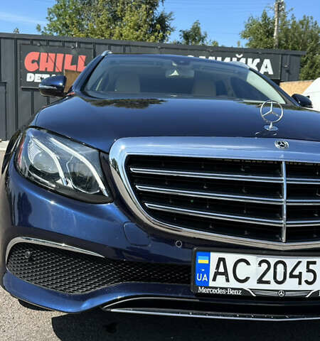 Синий Мерседес Е-Класс, объемом двигателя 3 л и пробегом 75 тыс. км за 35000 $, фото 8 на Automoto.ua