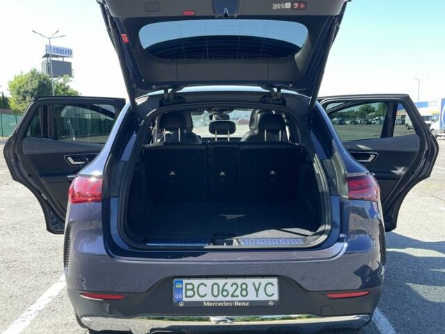 Синій Мерседес Е-Клас, об'ємом двигуна 0 л та пробігом 15 тис. км за 47800 $, фото 11 на Automoto.ua