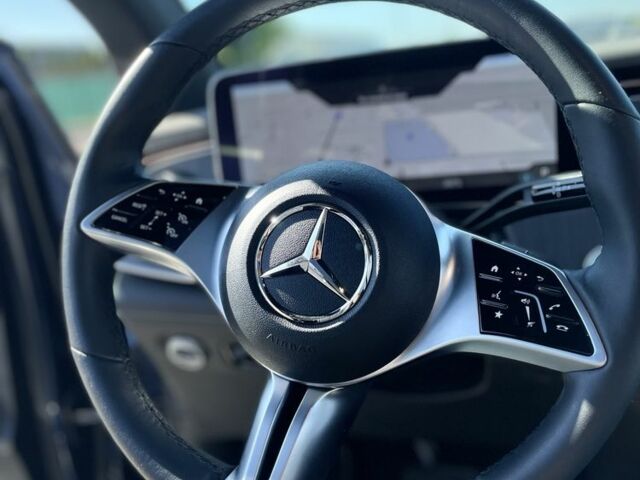 Синій Мерседес Е-Клас, об'ємом двигуна 0 л та пробігом 15 тис. км за 47800 $, фото 21 на Automoto.ua