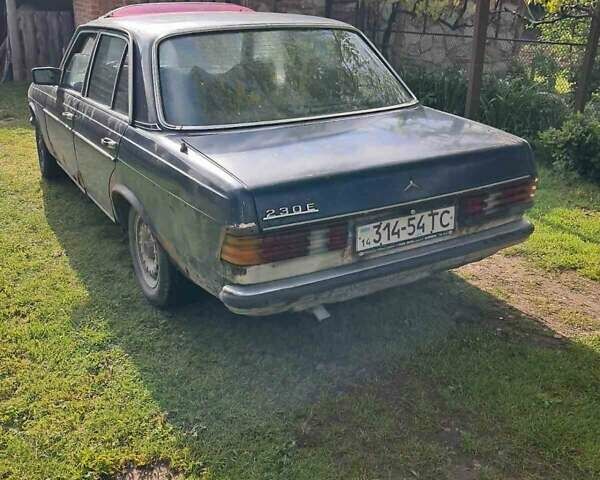 Зеленый Мерседес Е-Класс, объемом двигателя 0 л и пробегом 350 тыс. км за 900 $, фото 5 на Automoto.ua