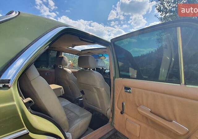 Зеленый Мерседес Е-Класс, объемом двигателя 0 л и пробегом 30 тыс. км за 1250 $, фото 3 на Automoto.ua