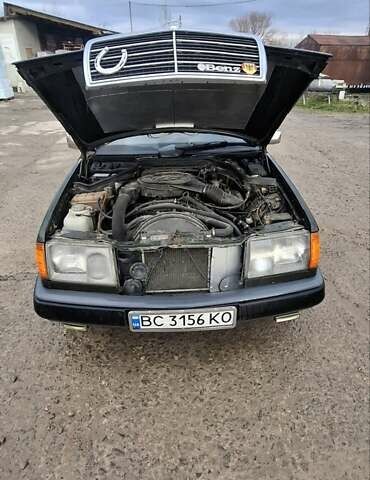 Зеленый Мерседес Е-Класс, объемом двигателя 2 л и пробегом 365 тыс. км за 2500 $, фото 16 на Automoto.ua