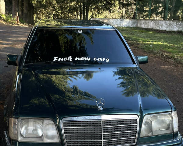 Зеленый Мерседес Е-Класс, объемом двигателя 2.2 л и пробегом 419 тыс. км за 2600 $, фото 15 на Automoto.ua