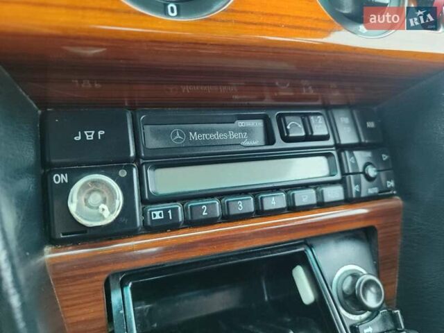 Зеленый Мерседес Е-Класс, объемом двигателя 2 л и пробегом 500 тыс. км за 2300 $, фото 22 на Automoto.ua
