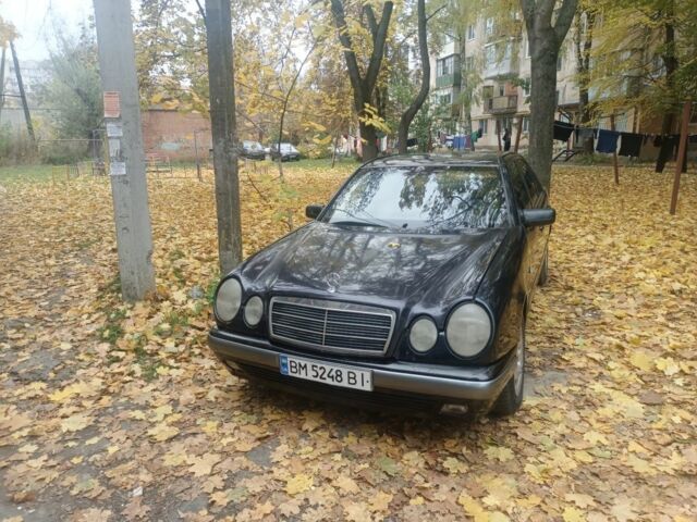 Мерседес Е-Клас 1995 у Сумах на Automoto.ua Зелений Мерседес Е-Клас, об'ємом двигуна 3.2 л та пробігом 30 тис. км за 2500 $, фото 4 на Automoto.ua