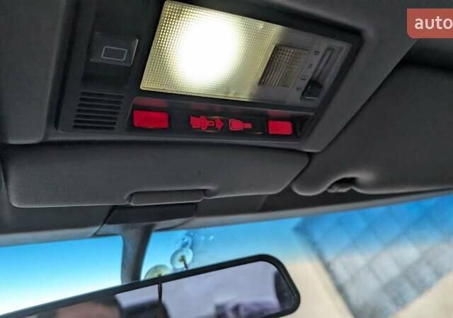 Зеленый Мерседес Е-Класс, объемом двигателя 2 л и пробегом 460 тыс. км за 3450 $, фото 9 на Automoto.ua