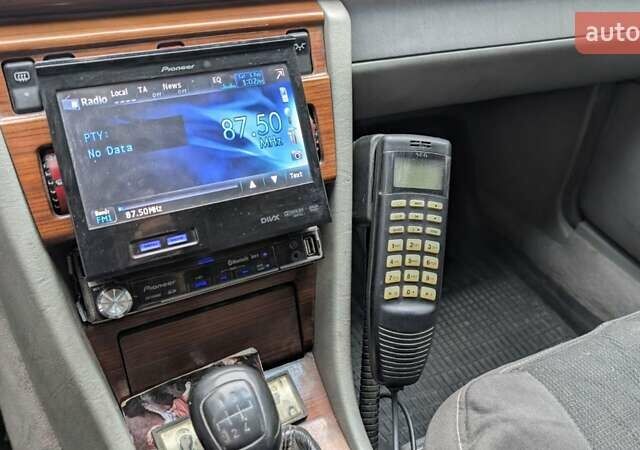 Зеленый Мерседес Е-Класс, объемом двигателя 2 л и пробегом 460 тыс. км за 3450 $, фото 18 на Automoto.ua