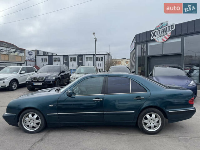 Зелений Мерседес Е-Клас, об'ємом двигуна 4.2 л та пробігом 250 тис. км за 3500 $, фото 7 на Automoto.ua