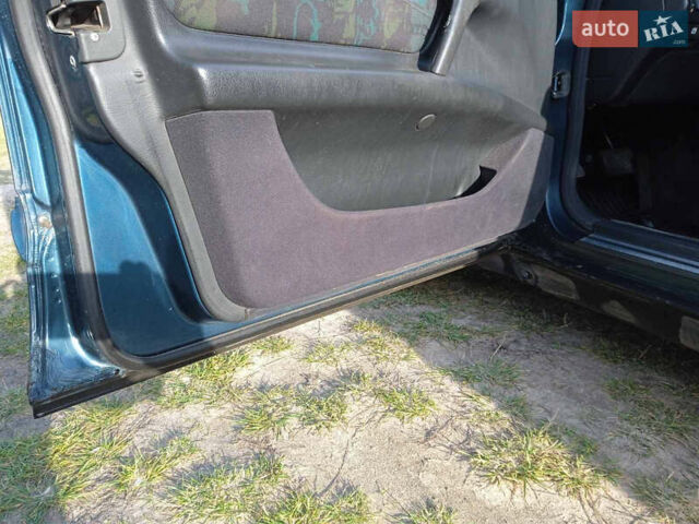 Зелений Мерседес Е-Клас, об'ємом двигуна 2.87 л та пробігом 432 тис. км за 3600 $, фото 10 на Automoto.ua