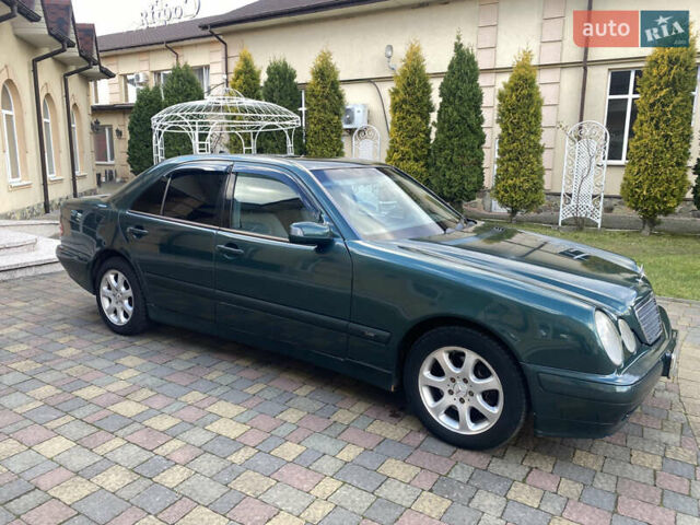 Мерседес Е-Класс 1999 в Долине на Automoto.ua Зеленый Мерседес Е-Класс, объемом двигателя 2.69 л и пробегом 410 тыс. км за 5250 $, фото 12 на Automoto.ua