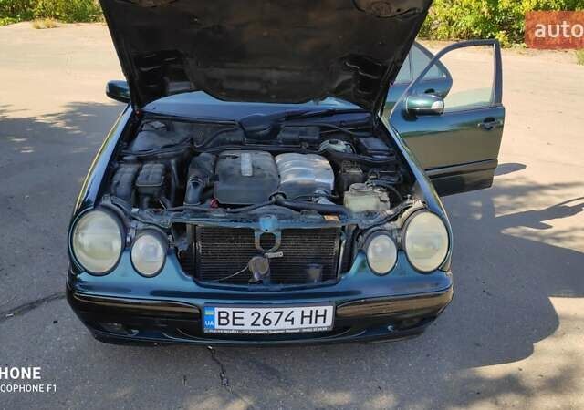 Зеленый Мерседес Е-Класс, объемом двигателя 2.2 л и пробегом 450 тыс. км за 4800 $, фото 9 на Automoto.ua