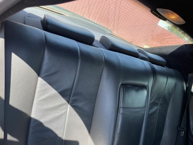 Зеленый Мерседес Е-Класс, объемом двигателя 2 л и пробегом 400 тыс. км за 3000 $, фото 5 на Automoto.ua