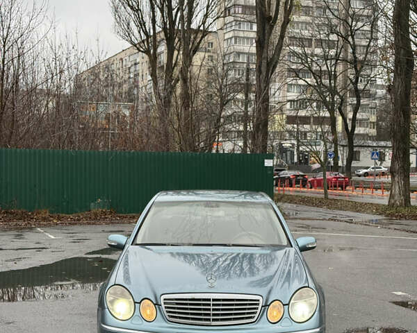 Зелений Мерседес Е-Клас, об'ємом двигуна 3.2 л та пробігом 400 тис. км за 4699 $, фото 1 на Automoto.ua
