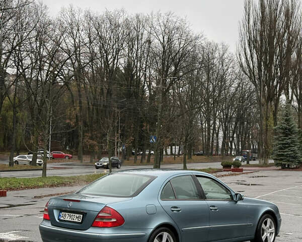 Зелений Мерседес Е-Клас, об'ємом двигуна 3.2 л та пробігом 400 тис. км за 4699 $, фото 4 на Automoto.ua