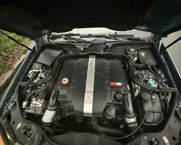 Зелений Мерседес Е-Клас, об'ємом двигуна 3.2 л та пробігом 400 тис. км за 4699 $, фото 9 на Automoto.ua