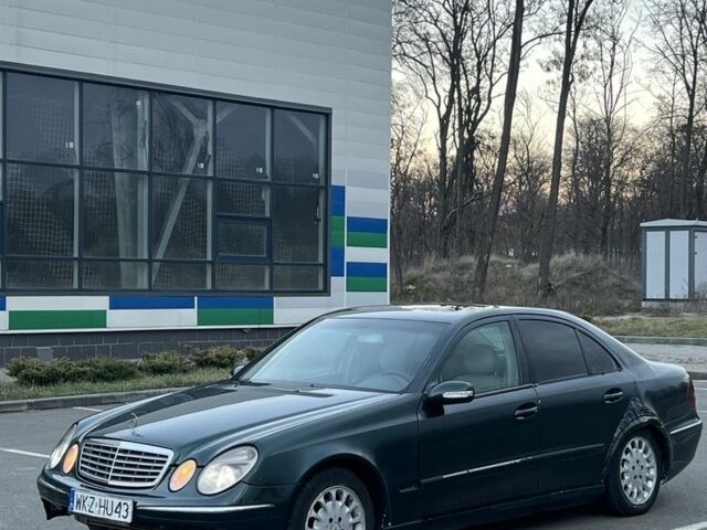 Зелений Мерседес Е-Клас, об'ємом двигуна 2.2 л та пробігом 350 тис. км за 2070 $, фото 5 на Automoto.ua