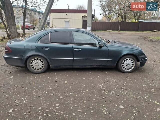 Зеленый Мерседес Е-Класс, объемом двигателя 0 л и пробегом 460 тыс. км за 2375 $, фото 7 на Automoto.ua