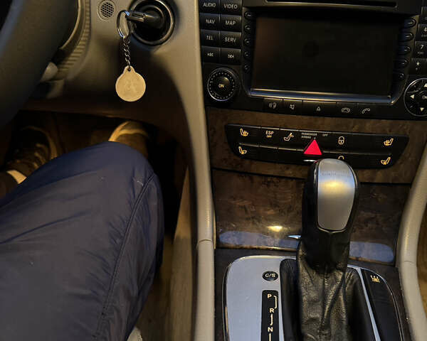 Зеленый Мерседес Е-Класс, объемом двигателя 2.7 л и пробегом 517 тыс. км за 5299 $, фото 8 на Automoto.ua