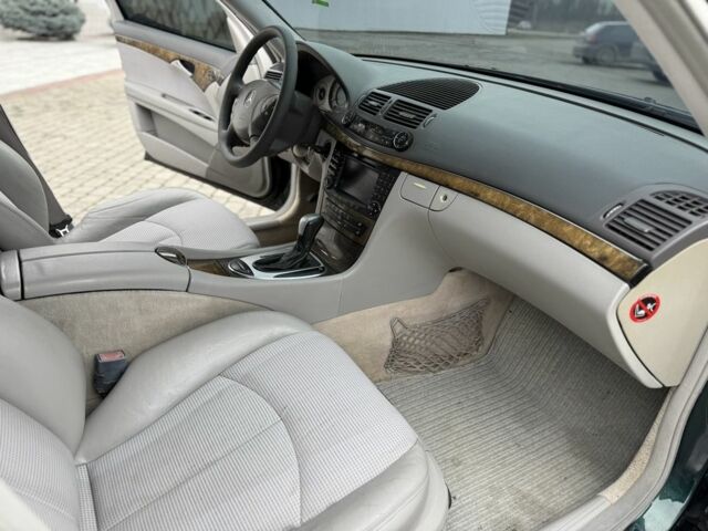 Зелений Мерседес Е-Клас, об'ємом двигуна 2.7 л та пробігом 318 тис. км за 6500 $, фото 21 на Automoto.ua