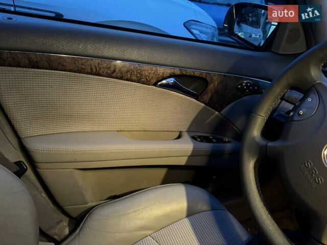 Зеленый Мерседес Е-Класс, объемом двигателя 2.7 л и пробегом 517 тыс. км за 5299 $, фото 9 на Automoto.ua